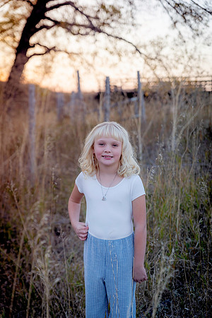 Mindy Family Gallery 24-2167