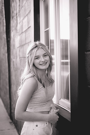 K +K Senior Gallery-7886BW