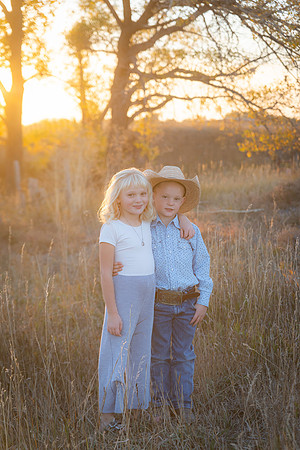 Mindy Family Gallery 24-2124