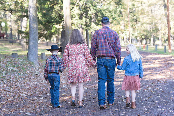 Mindy Family Fall 2025-4358