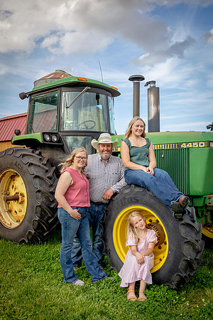 Swanson Family Gallery-0204