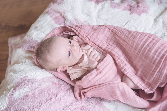 Newborn Session 2026-5140
