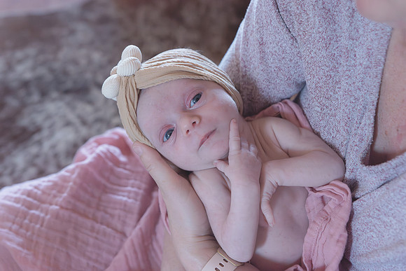 Newborn Session 2026-5212