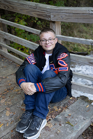 Senior Draegan 2027-34