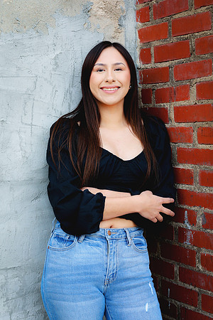 Senior 2023-0211