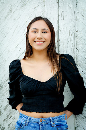 Senior 2023-0235