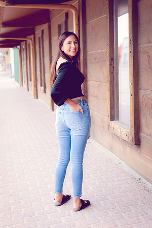 Senior 2023-0183