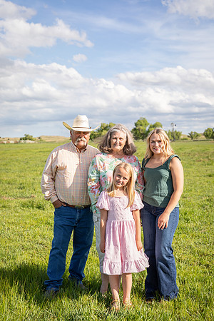 Swanson Family Gallery-0123