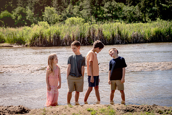 Cousins Session 2025-3578