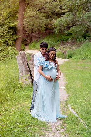 Maternity Session 2025-3680