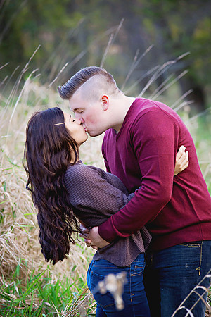 Jordyn and Austin Engagement Session 2017-6194