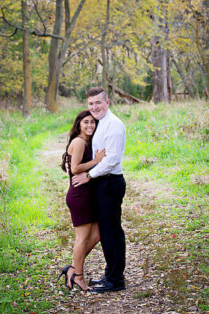 Jordyn and Austin Engagement Session 2017-6103