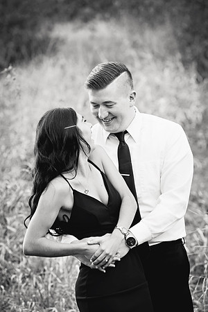 Jordyn and Austin Engagement Session 2017-6089
