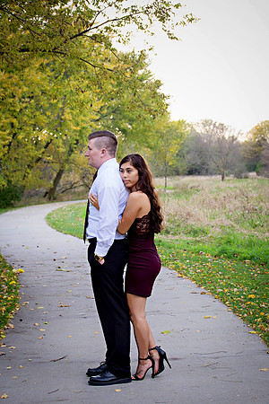 Jordyn and Austin Engagement Session 2017-6075