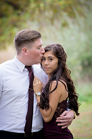 Jordyn and Austin Engagement Session 2017-6063