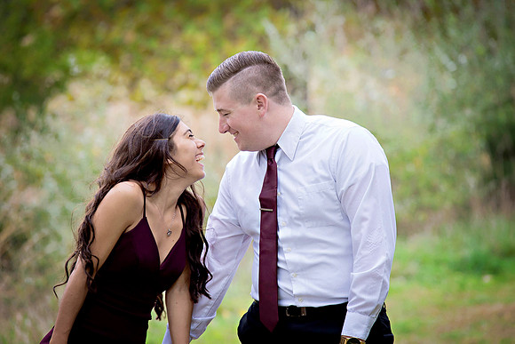 Jordyn and Austin Engagement Session 2017-6058