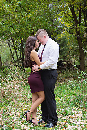 Jordyn and Austin Engagement Session 2017-6051