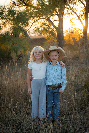 Mindy Family Gallery 24-2133