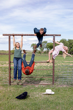 Swanson Family Gallery-0070