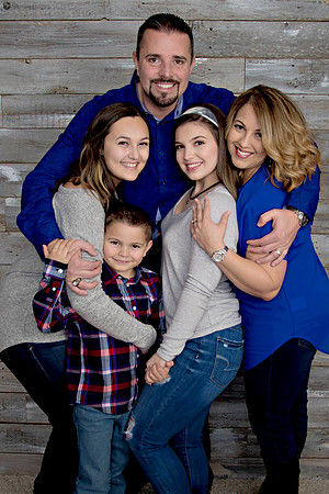 Family Session 2017-9203-3