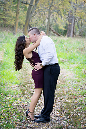 Jordyn and Austin Engagement Session 2017-6095