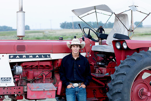 Ethan Senior Gallery 2023--3