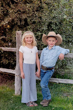 Mindy Family Gallery 24-2036