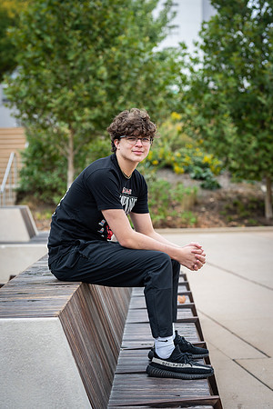 Senior Gallery 2023-9670