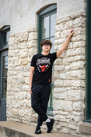 Senior Gallery 2023-9685