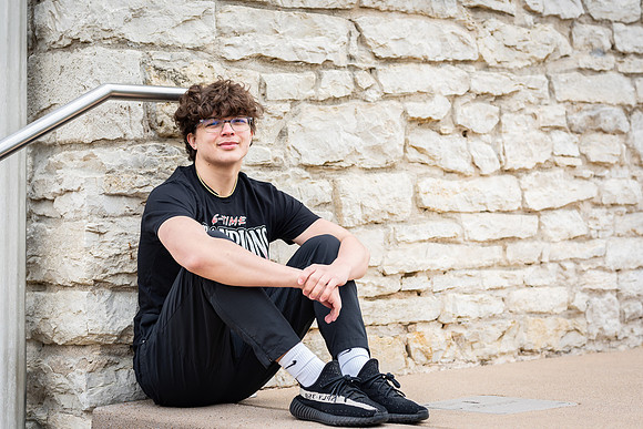 Senior Gallery 2023-9690