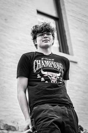 Senior Gallery 2023-9702