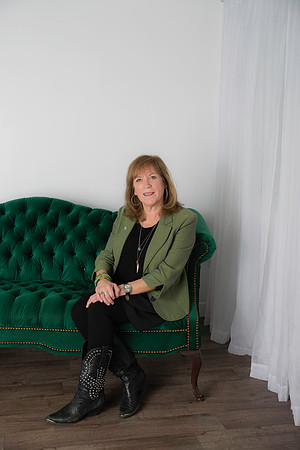 Nancy BHG Headshots-6190