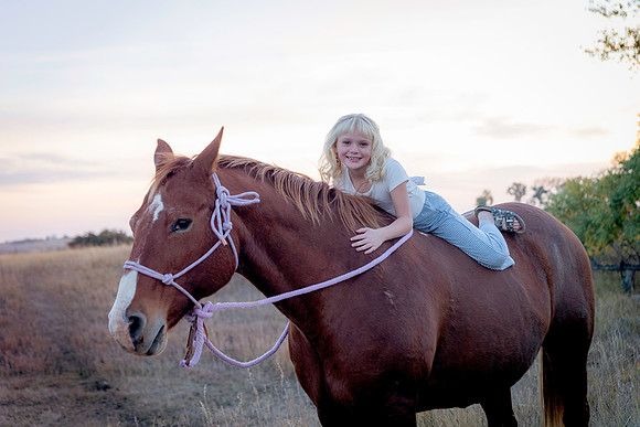 Mindy Family Gallery 24-2178