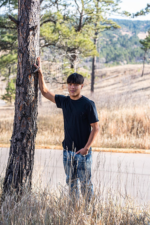 Tyler_Senior_24-0254