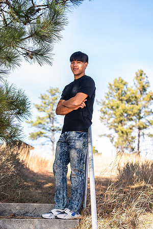 Tyler_Senior_24-0241