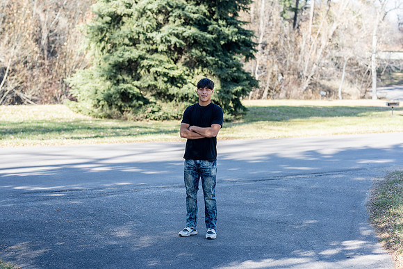 Tyler_Senior_24-0210