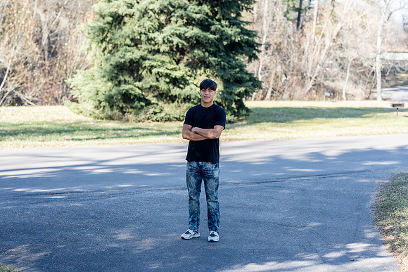 Tyler_Senior_24-0210
