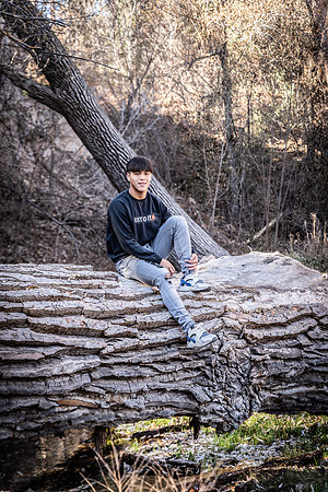 Tyler_Senior_24-0106