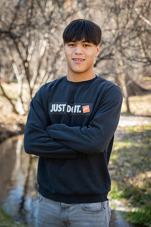 Tyler_Senior_24-0103