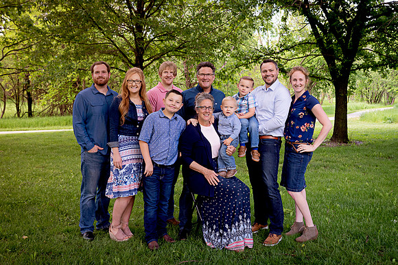 Jaclyn Family Mini-8657