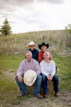 Swanson Family Gallery-0219