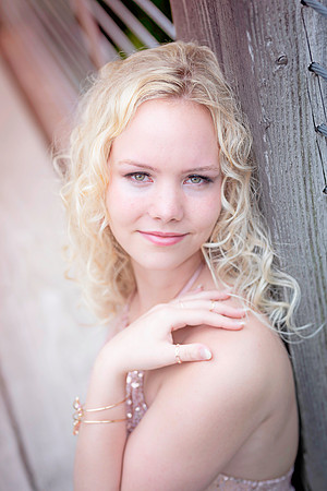 Emma Senior Gallery-7772
