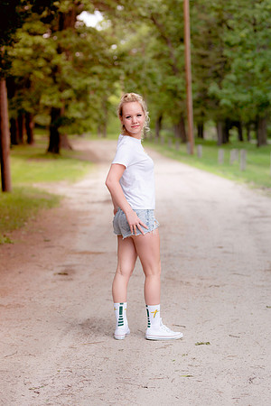 Emma Senior Gallery-7840