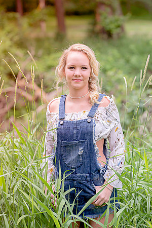 Emma Senior Gallery-7870