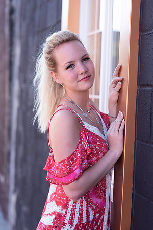 Emma Senior Gallery-8213