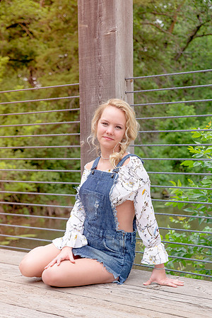 Emma Senior Gallery-9906