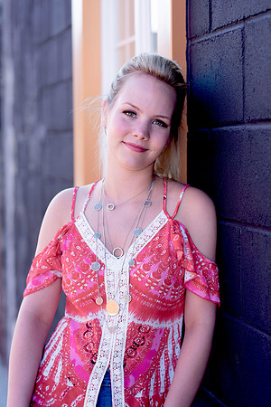 Emma Senior Gallery-8206