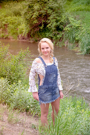 Emma Senior Gallery-9901