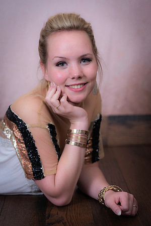 Emma Senior Gallery-8159