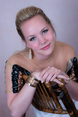 Emma Senior Gallery-8131